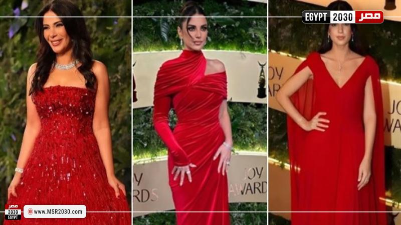 نجمات تألقن بفساتين حمراء في Joy Awards