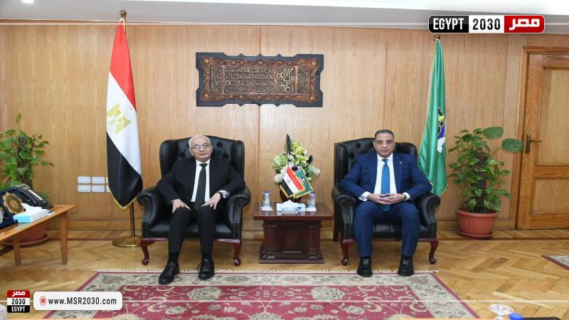 جانب من الزيارة 
