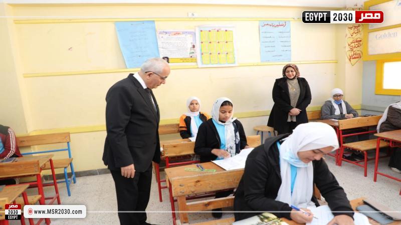 وزير التعليم فى محافظة الفيوم 