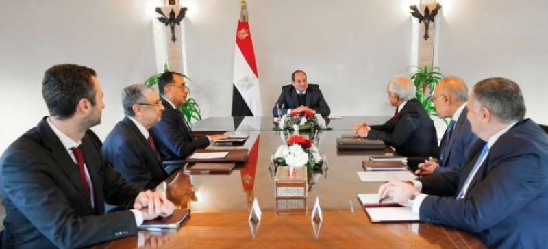 السيسي يلتقي رئيس مجلس إدارة مجموعة «كوبيلوزوس» اليونانية للبنية التحتية
