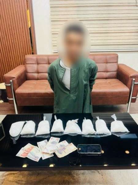 المتهم والمضبوطات 