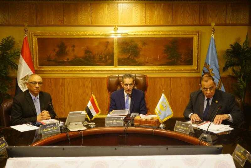 محافظ الغربية ونائب وزير الصحة لشئون السكان يترأسان اجتماع اللجنة التنسيقية لمتابعة تنفيذ الخطط والأنشطة السكانية