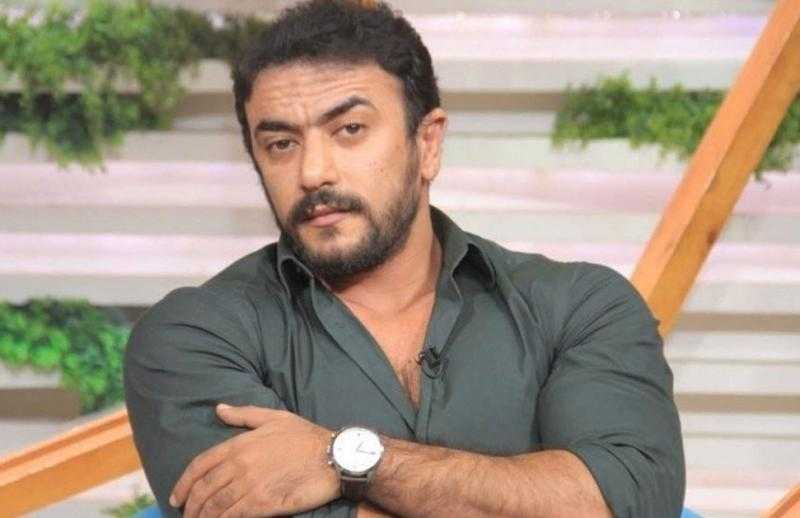أحمد العوضي يغادر المستشفى بعد تعافيه من أزمته الصحية