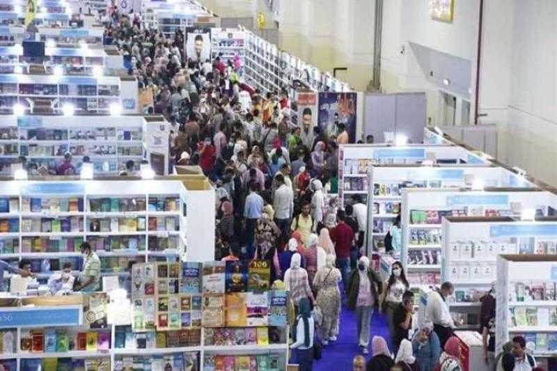 تفاصيل انطلاق اليوم الأول لمعرض الكتاب.. «فيديو»