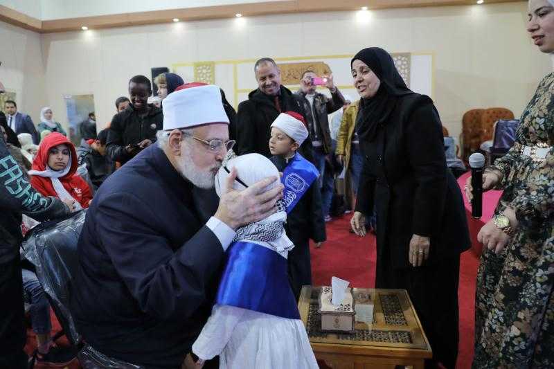 دعما للقضية الفلسطينية.. براعم الأزهر يبهرون رواد معرض الكتاب