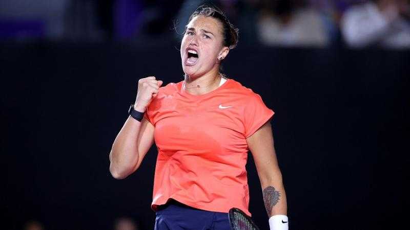 سابالينكا تفوز على جوف وتتأهل لنهائي بطولة أستراليا المفتوحة للتنس