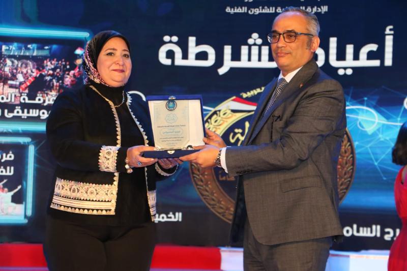 عمرو البسيوني 