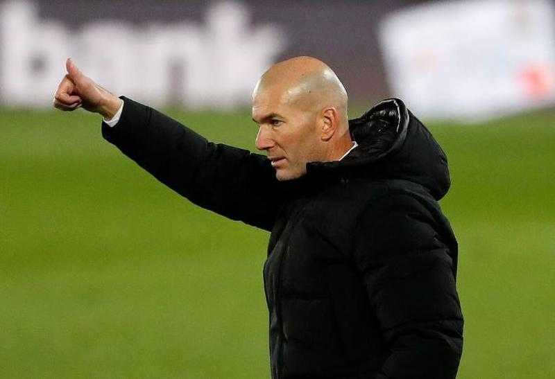 قرار صادم من زيدان بشأن موقفه من الموافقة على تدريب منتخب الجزائر