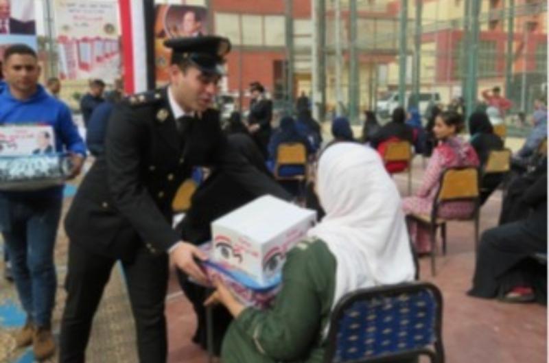 جانب من القافلة الإنسانية 