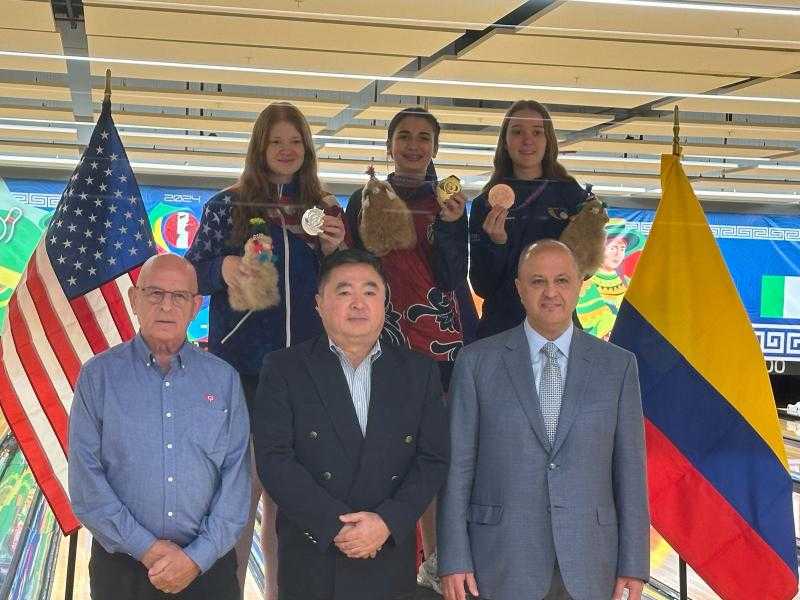 المحمد يتوج أبطال العالم في البولينج