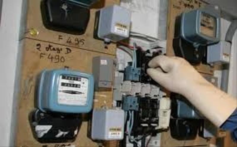 مباحث الكهرباء تضبط 11986  خلال يوم واحد