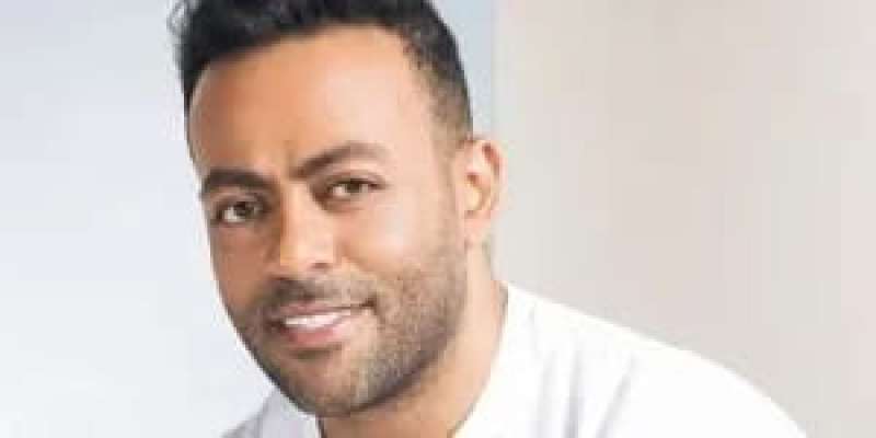 تامر عاشور