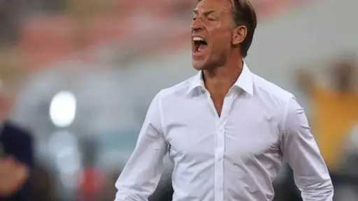 رسميًا.. رينارد مستمر مع المنتخب السعودي حتى كأس العالم 2026