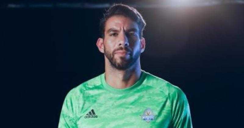 رسالة قاسية من شريف إكرامي بعد خروج مصر من كأس أمم إفريقيا