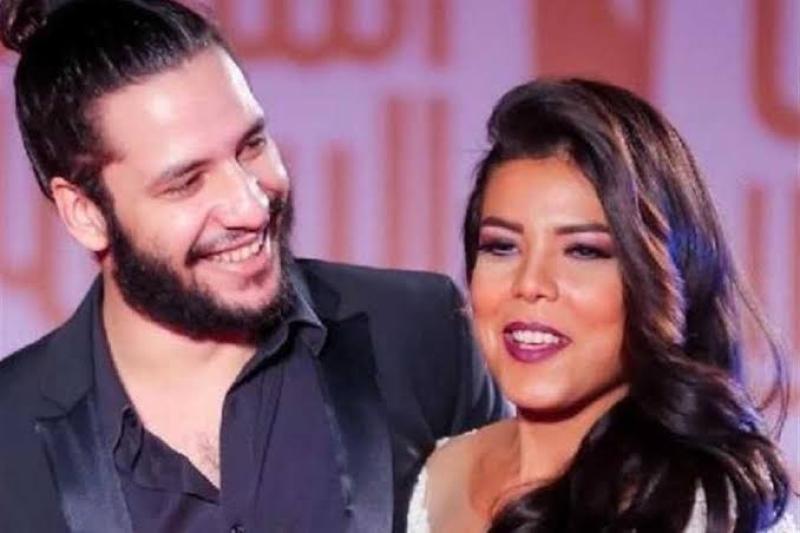شقيق ناهد السباعي يتعرض لوعكة صحية