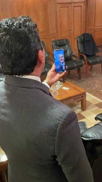 وزير الرياضة يهنئ عزمي محيلبة بذهبية كأس العالم للرماية الشاملة