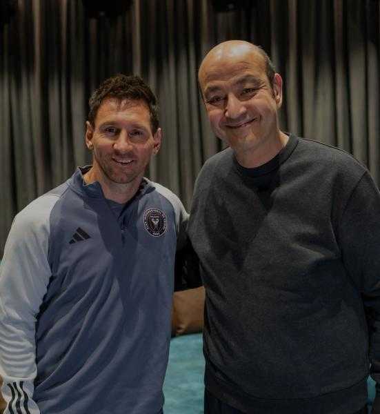 ميسي في مواجهة نارية أمام عمرو أديب في كأس موسم الرياض