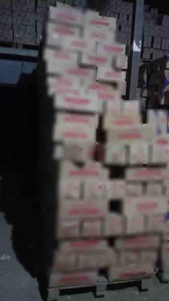 مباحث التموين تضبط مواد غذائية مجهولة المصدر داخل مخزن بالقاهرة