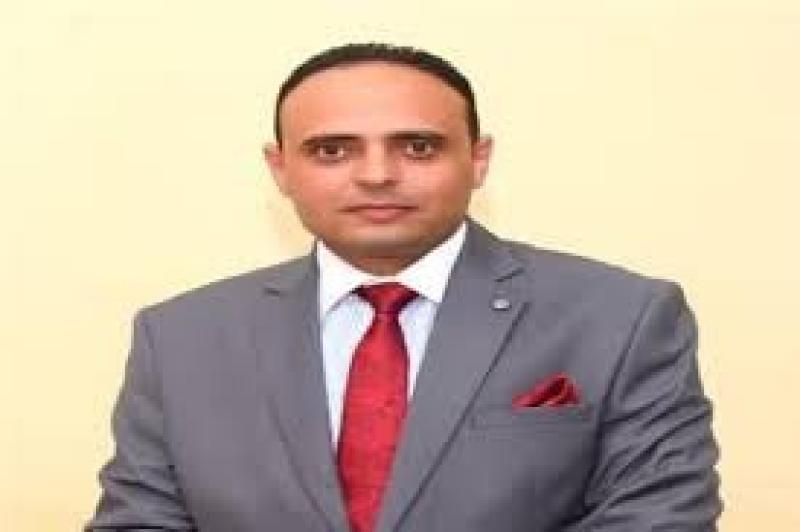 الدكتور السيد خضر 
