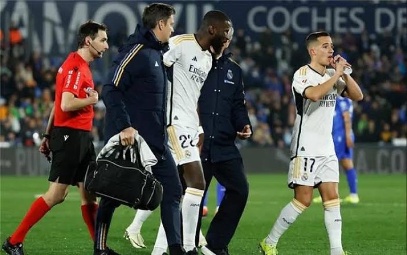 أزمة تضرب الريال قبل مواجهة أتلتيكو في ديربي مدريد