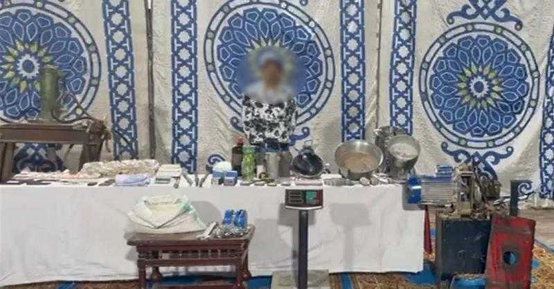 ضبط المتهم بالتصنيع والاتجار في المخدرات بالإسماعيلية (صور)