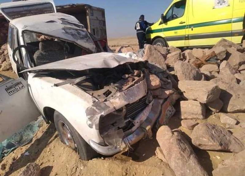 إصابة 6 أشخاص فى حادث تصادم سيارتين على طريق «الضبعة - وادى النطرون»