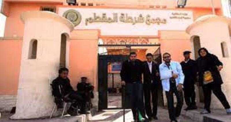 إخلاء سبيل يوتيوبر شهير ونجله في واقعة التعدي على سيدة بكفالة مالية