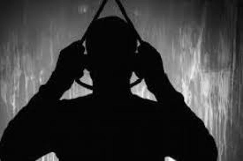 شخص يتخلص من حياته بالقليوبية