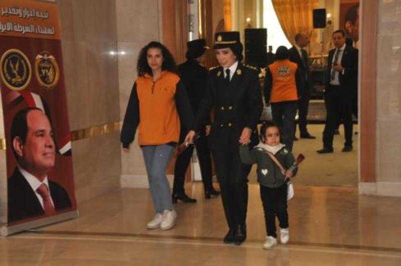 بمناسبة عيد الشرطة الـ72.. مديرية أمن القاهرة تُنظم احتفالية لتكريم أسر الشهداء