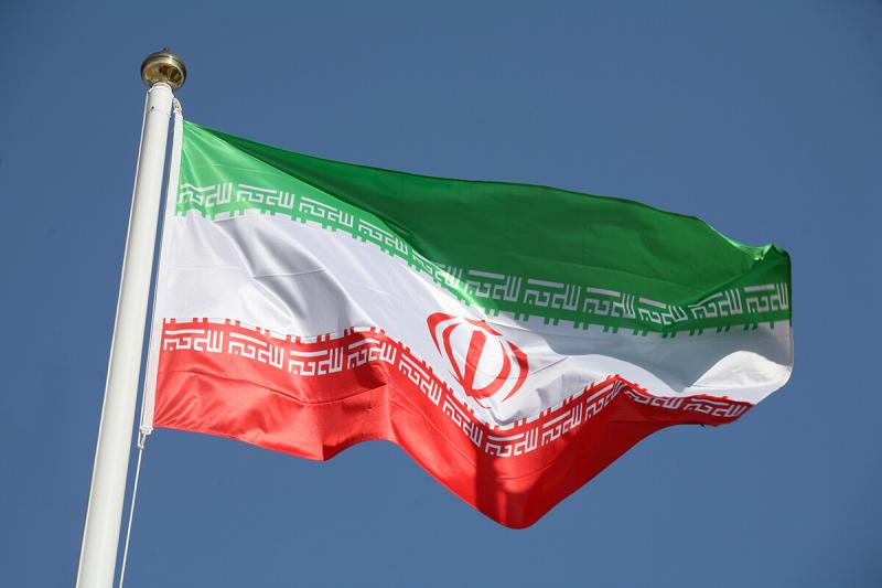 علم إيران 