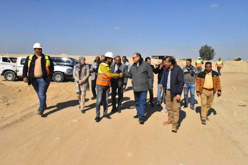 محافظ أسيوط يتفقد أعمال إنشاء محطة معالجة صرف صحي بني غالب