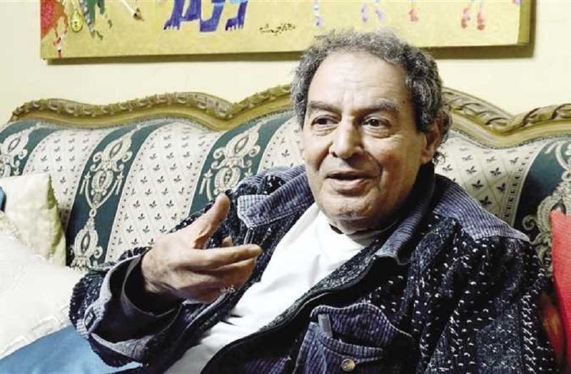 وفاة الشاعر مجدي نجيب وموعد تشييع جثمانه