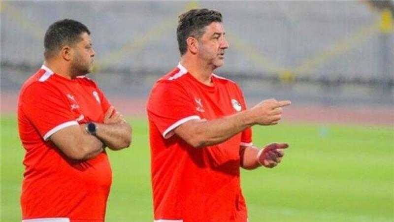 بسبب غضب الجماهير.. الزمالك يطيح بـ تيتو مترجم جوميز