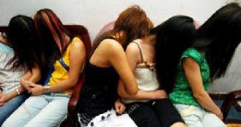 ضبط شبكة لممارسة الدعارة في الدقهلية