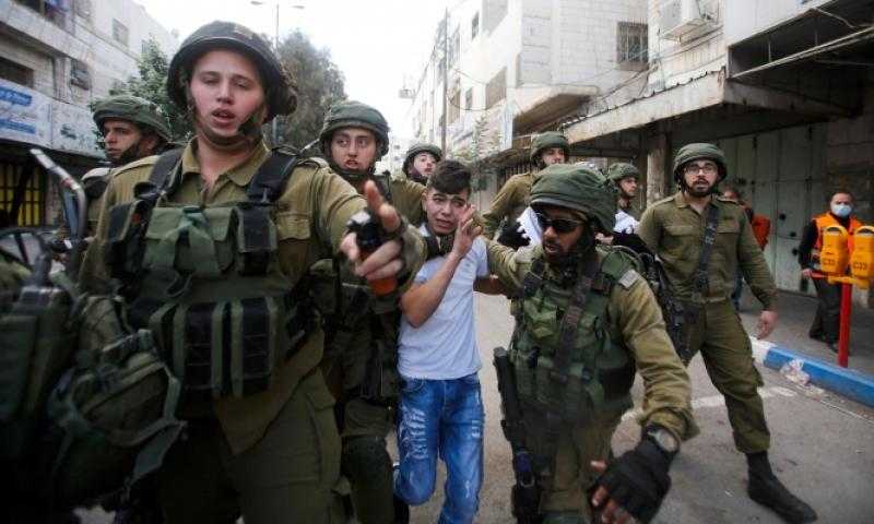 نادي الأسير الفلسطيني يكشف عدد المعتقلين في سجون الاحتلال الإسرائيلي