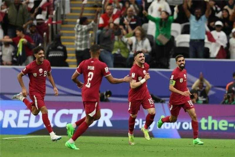 الأهلي يتعاقد مع  نجم منتخب قطر.. خاص