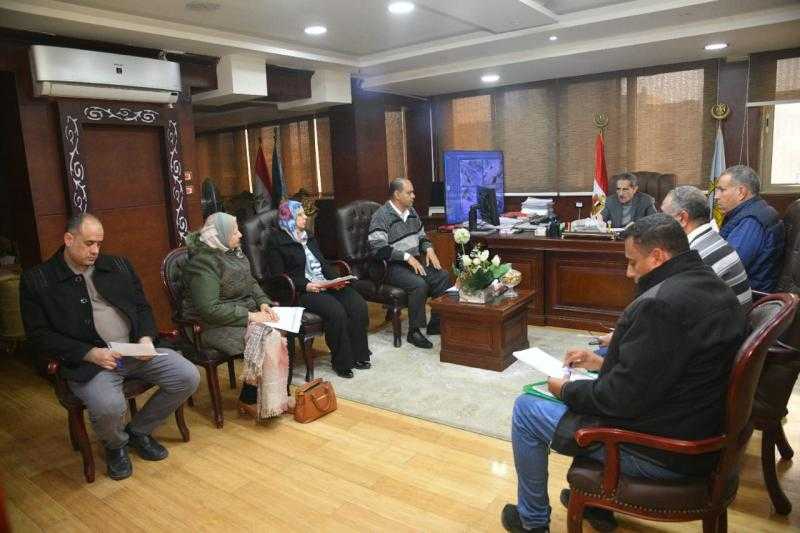 محافظ الغربية يناقش الموقف التنفيذي لمشروعات زفتى والسنطة وقطور وكفر الزيات