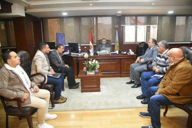 محافظ الغربية يستعرض موقف مشروع تحسين جودة المياه بمصرف كتشنر