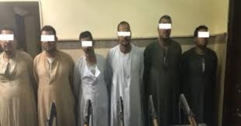 الداخلية تضبط 316 قضية مخدرات و142 قطعة سلاح ناري