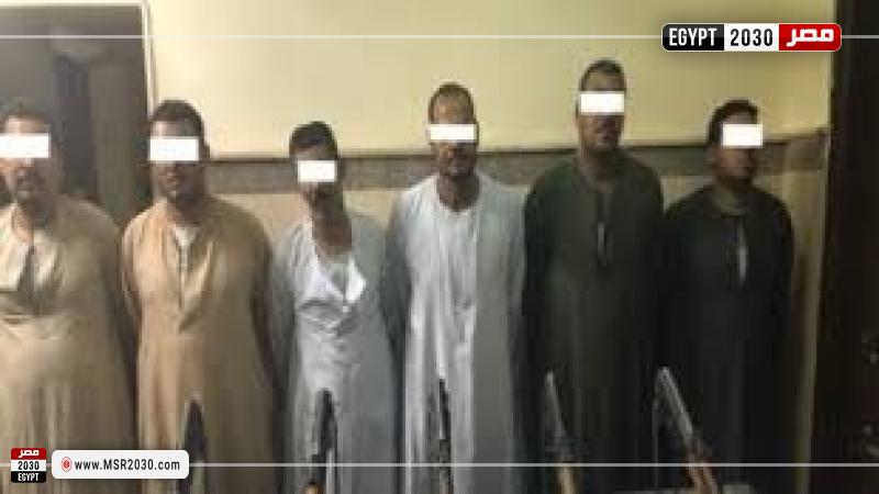 الداخلية تضبط 316 قضية مخدرات و142 قطعة سلاح نارى