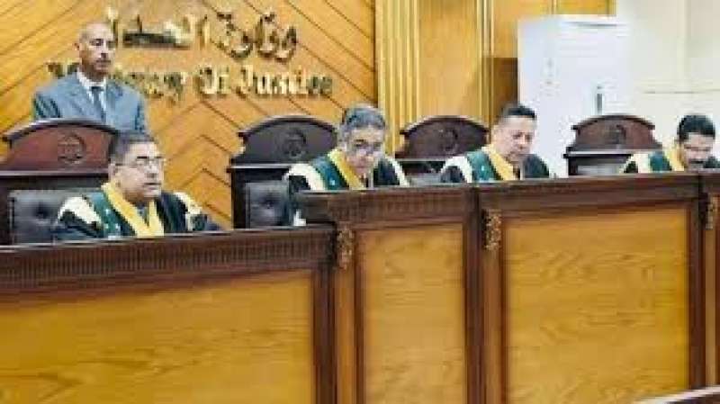 محاكمة 22 متهما في قضية 