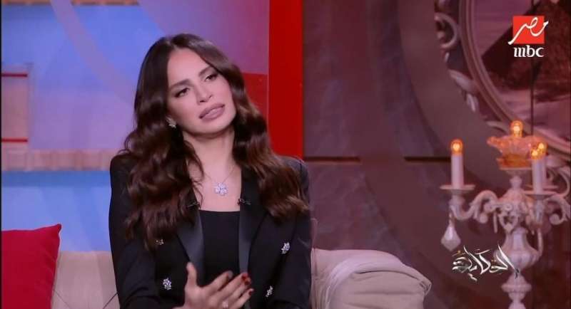 آمال ماهر ببرنامج الحكاية
