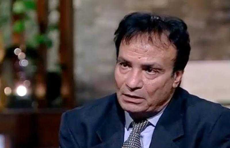 مرضي نفسيين.. حمدي الوزير يرد على منتقدي إعلانه «ليك في الكيك»
