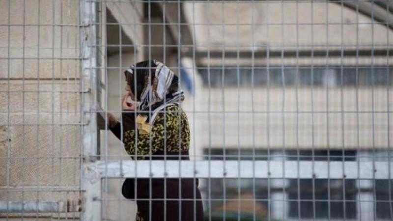 الاحتلال يفرج عن صحفية أسيرة ويرحلها إلى غزة