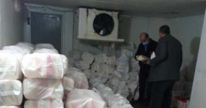 بمضبوطات 802 طن.. ضبط 611 قضية حجب سلع تموينية خلال 24 ساعة
