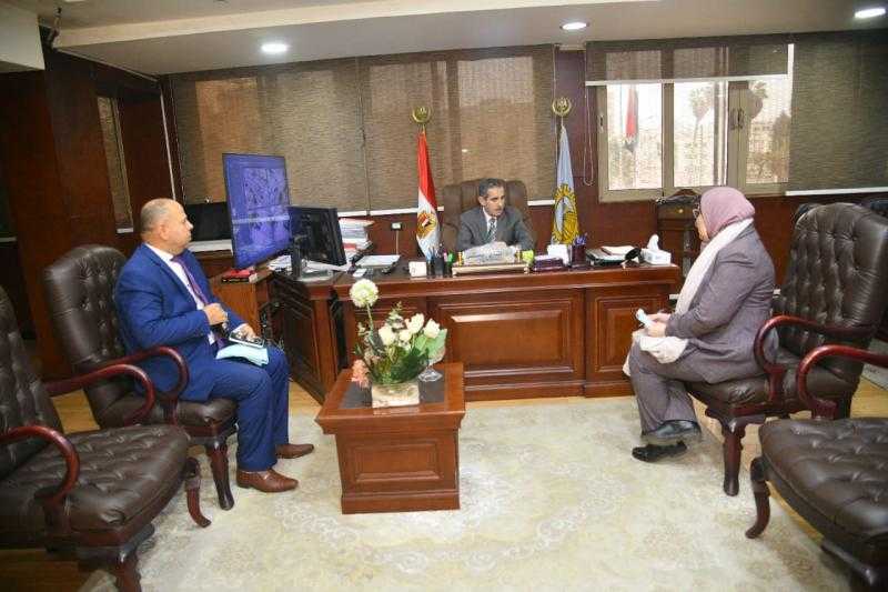 محافظ الغربية يتابع الحملات الموسعة لإزالة التعديات ويشدد على الرقابة اليومية على المخابز والأسواق