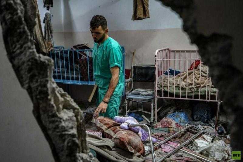 الصحة الفلسطينية: الوضع في مجمع ناصر الطبي بخان يونس يزداد سوءًا