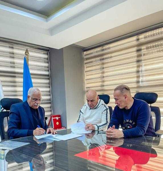 اتحاد الكرة يوقع مع حسام وإبراهيم حسن عقود تدريب منتخب مصر