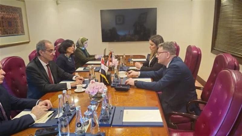 عمرو طلعت يبحث مع وزير الإعلام في صربيا فرص التعاون المشترك