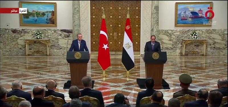 السيسي: سنسعى لرفع التبادل التجاري مع تركيا إلى 15 مليار دولار خلال السنوات القادمة